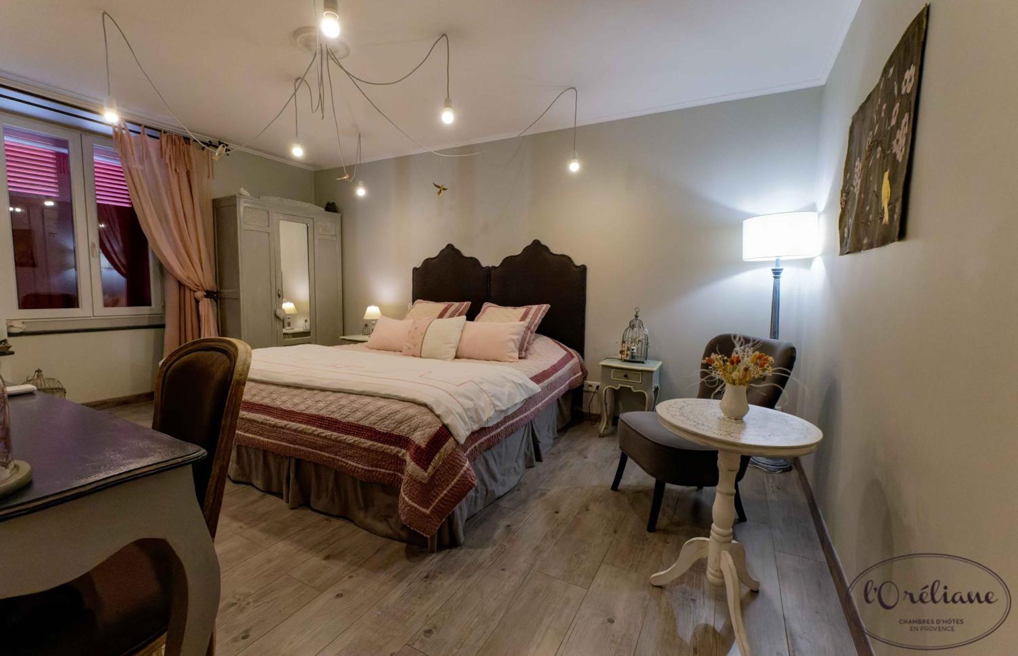 Chambres D'Hotes L'Oreliane En Provence Only Adult Chateauneuf-de-Gadagne Екстер'єр фото